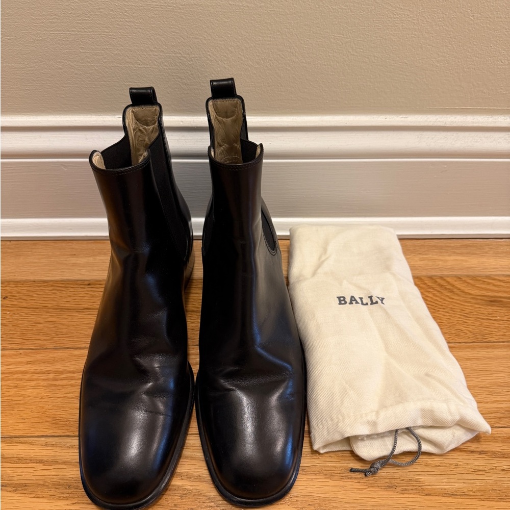 Bally Women's Black Leather Ankle Boots